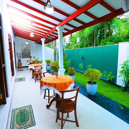 Hotel Ceylonika Rest Bentota Esterno foto